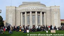 Chris Dercon resigns as Volksbühne director after short and stormy reign