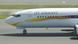 Aeronave da Jet Airways taxia no aeroporto de Nova Délhi, na Índia Aeronave da Jet Airways taxia no aeroporto de Nova Délhi, na Índia