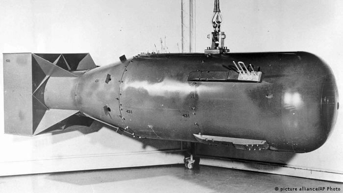 Макет на атомната бомба, хвърлена над Хирошима