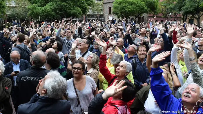 Spanien Referendum Katalonien Wähler (Getty Images/AFP/P. Marcou)