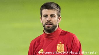 Защитник сине-гранатовых, игрок сборной Испании Жерар Пике