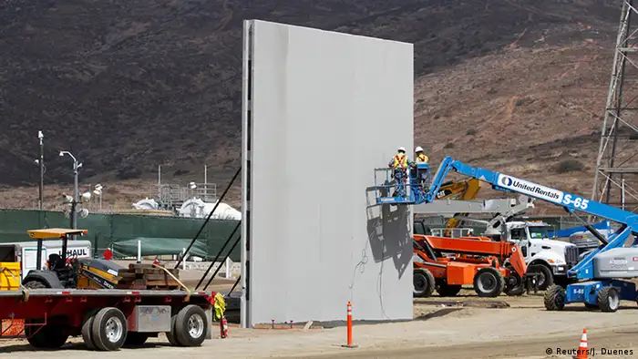 USA San Diego Grenze Mexiko Mauerbau Prototypen