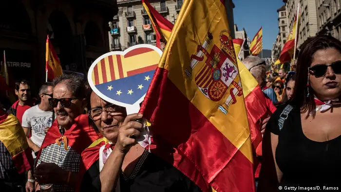 Spanien 'Für die Einheit'-Kundgebung in Barcelona