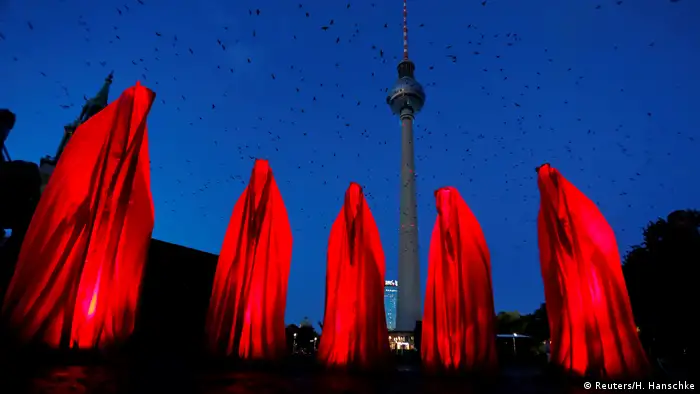 Festival of Lights 2017 in Berlin (Reuters/H. Hanschke)
