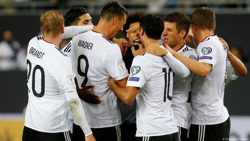 Germany S Confederations Cup Stars Take Step Towards World Cup Berth Sports German Football And Major International Sports News Dw 09 10 17