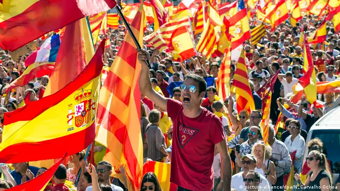 Spanien Demonstration gegen Unabhängigkeitspläne in Barcelona