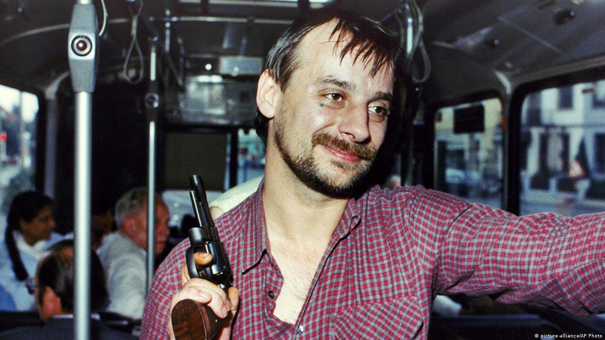 'Gladbeck' gangster to be freed – DW – 10/10/2017