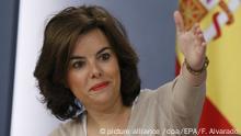 Sáenz de Santamaría presenta su candidatura para presidir el PP