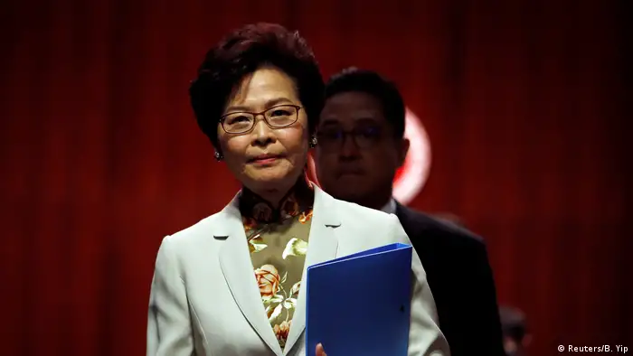 China Carrie Lam Regierungschefin Hong Kong (Reuters/B. Yip)