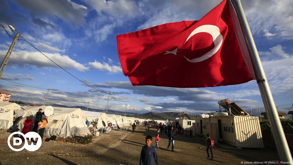 حق پناهندگی و بحران پناهجویی در ترکیه – DW – ۱۴۰۳/۳/۳۰