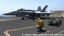 ARCHIV 2015*****epa04714685 A handout image made available by US Navy showingAn F/A-18C Hornet assigned to the Thunderbolts of Marine Strike Fighter Attack Squadron (VMFA) 251 launching from the flight deck of the aircraft carrier USS Theodore Roosevelt (CVN 71) 21 April 2015. Theodore Roosevelt is deployed to the U.S. 5th Fleet area of operations conducting maritime security operations. Reports state an Iranian convoy of some 8 vessels is heading towards Yemen, a move that has raised concern within the coalition led by Saudi Arabia that fears Iran may be sending weapons to the Shiite Houthi rebels fighting Yemen's government. US supports Saudi Arabia whose coalition has targeted Houthi rebels with airstrikes. EPA/MC3 JOSH PETROSINO / HANDOUT HANDOUT EDITORIAL USE ONLY |