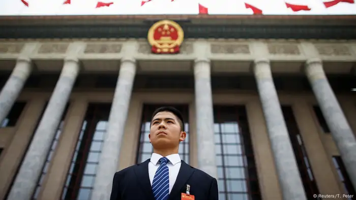 China Vorbereitungen für Parteitag der Kommunistischen Partei | Sicherheit (Reuters/T. Peter)