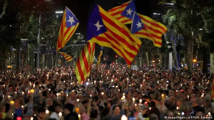 Spanien Barcelona Demonstration gegen Inhaftierung (Imago/Agencia EFE/A. Estevez)