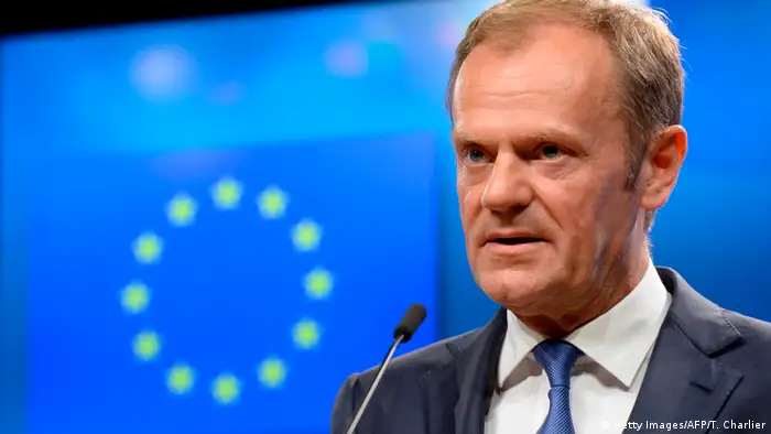 Los jefes de Estado y de Gobierno de la Unión Europea (UE) celebran en Bruselas cumbre sobre migración, digitalización, defensa, Política Exterior y el brexit. Cataluña no será tema, a no ser que Madrid lo pida. 19.10.2017