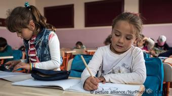 Προσφυγόπουλα από τη Συρία σε σχολείο στην Τουρκία