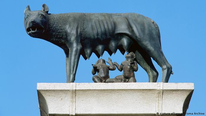 Romulus and Remus statue in Merida (picture-alliance/Prisma Archivo)