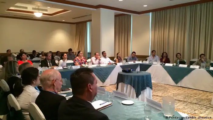 Congreso de la Fundación de Iniciativas de Cambio Climático de Honduras.