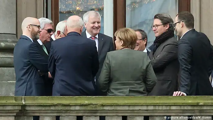 Berlin Jamaika-Koalition - Fortsetzung der Sondierungen in der Deutschen Parlamentarischen Gesellschaft (picture alliance/dpa/W. Kumm)