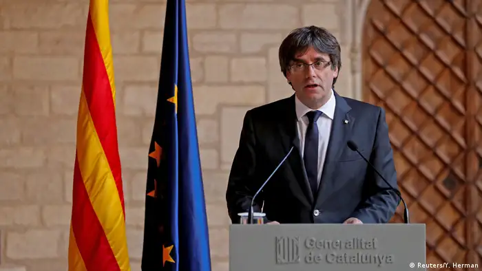Spanien Katalonien Carles Puigdemont Rede in Barcelona