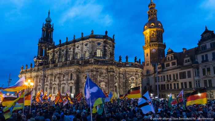 Deutschland | Dresden 3. Jahrestag von Pegida