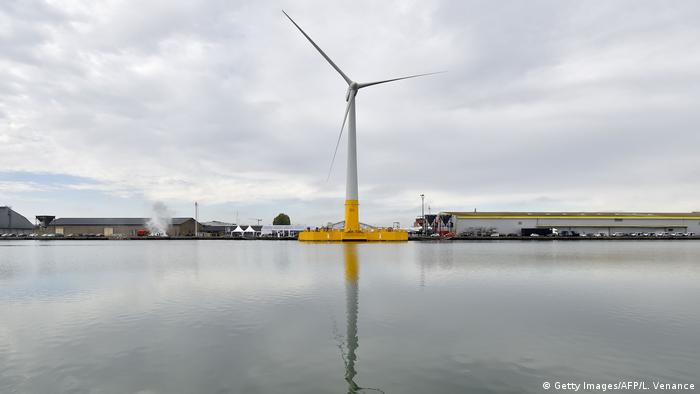 A floating wind turbine in Saint-Nazaire 
