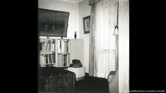 Historic photo of a room in Cornelius Gurlitt's house in Salzburg (Photo: privat/Nachlass Cornelius Gurlitt)