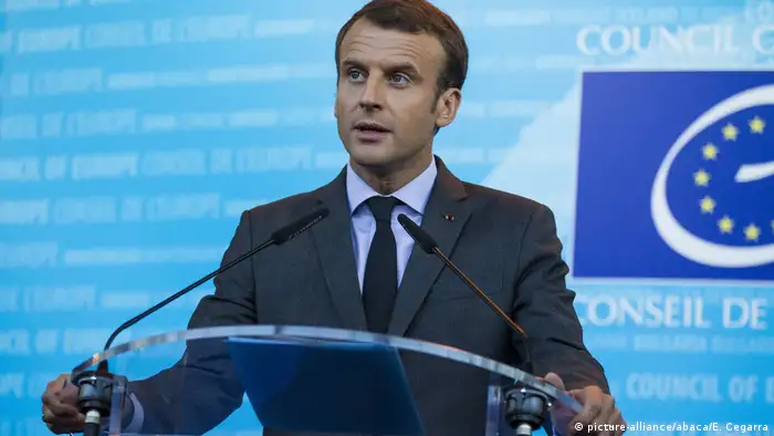 Frankreich Strassburg - Emanuel Macron hält Rede vor dem Europarat (picture-alliance/abaca/E. Cegarra)