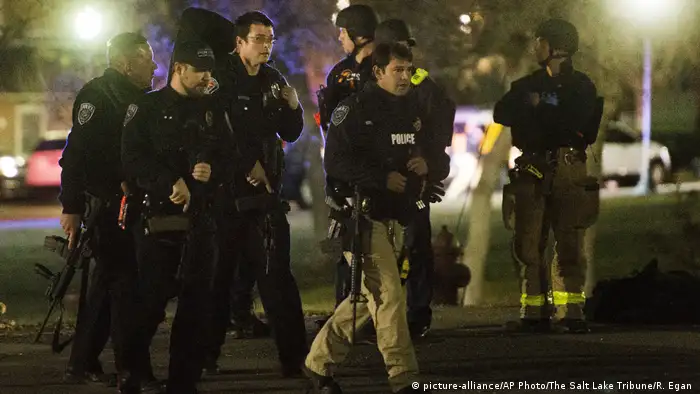 USA Utah - Polizisten suchen nach Schützen auf dem Campus der Universität von Utah
