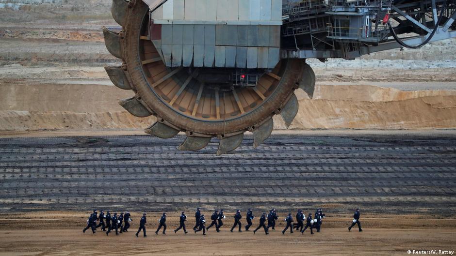 Fighting the excavator