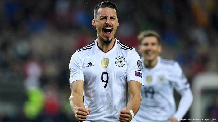 Sandro Wagner Hopes To Continue Germany S Tradition Of Late Bloomers Sports German Football And Major International Sports News Dw 09 11 2017