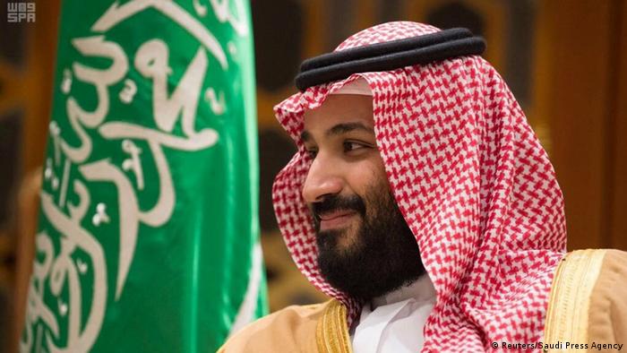 Saudi Arabien Mohammed bin Salman Kronprinz mit Macron in Riyadh (Reuters/Saudi Press Agency)