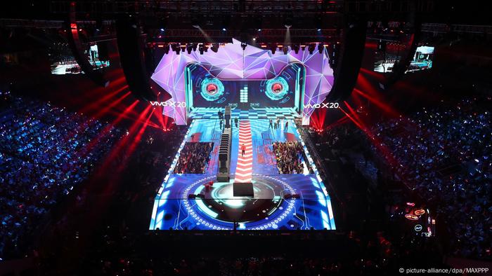 Singles Day China Shopping (picture-alliance/dpa/MAXPPP)