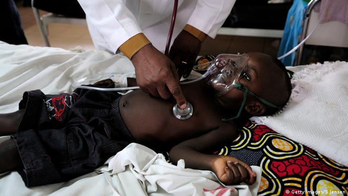 Lungenentzündung Kind Kigali Ruanda (Getty Images/S.Jensen)