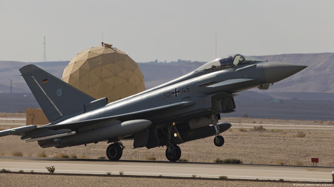 بھارت اور اسرائیل مشترکہ جنگی مشقوں میں حصہ لیتے رہے ہیں بھارت اور اسرائیل مشترکہ جنگی مشقوں میں حصہ لیتے رہے ہیں