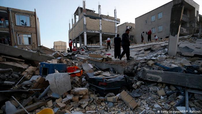 Iran Erdbeben (Getty Images/AFP/P. Pakizeh)