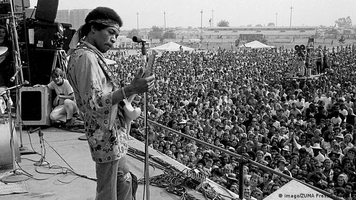 Jimi Hendrix auf der Bühne in Newport 1969