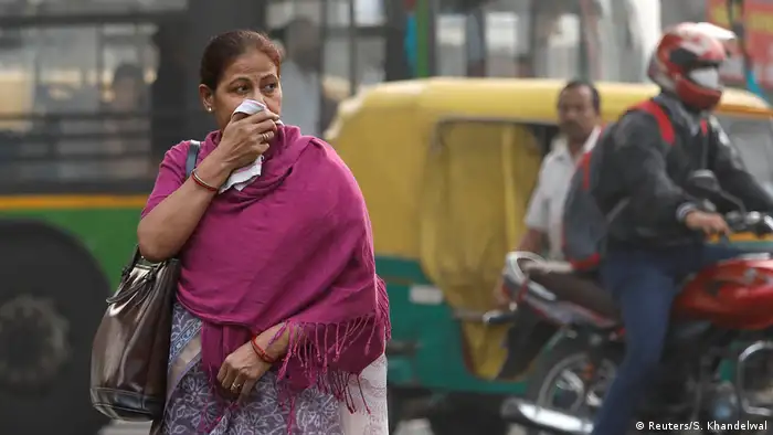 Indien Neu Delhi Smog und Luftverschmutzung