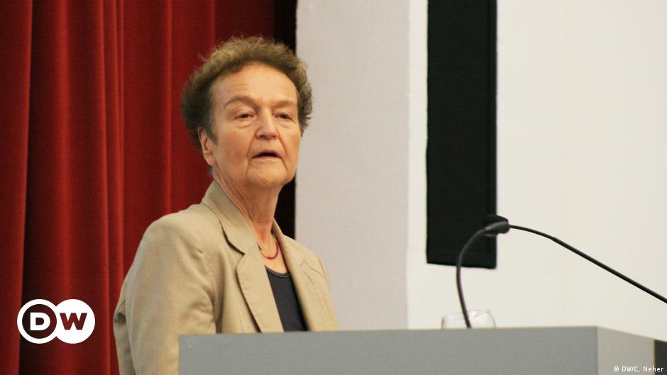 Ex-ministra alemã questiona politização da Justiça no Brasil