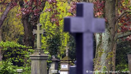 Symbolbild - Friedhof - Begräbnis