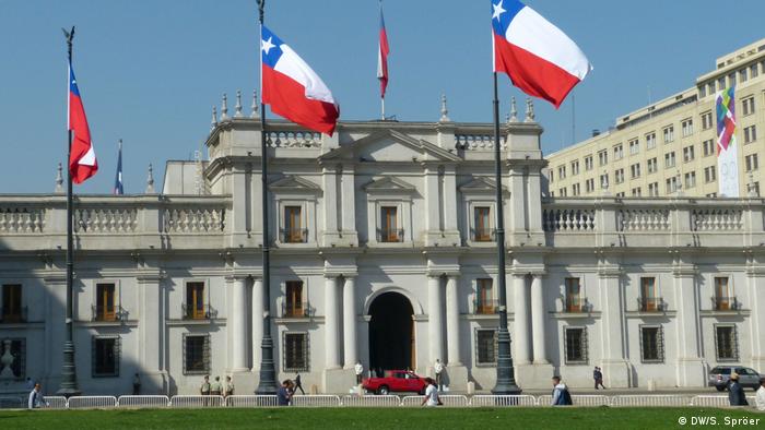 Chile Präsidentenpalast in Santiago de Chile (DW/S. Spröer)