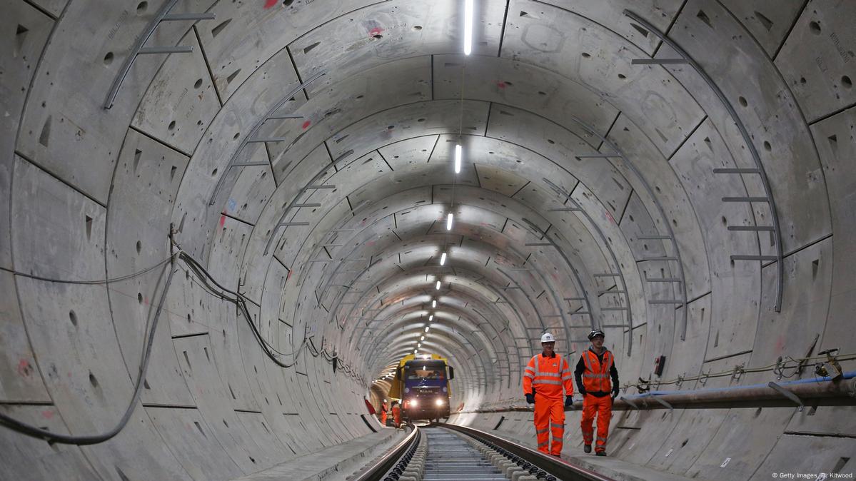 Tunnel vision: Inside London's new subterranean railway – DW – 11/20/2017