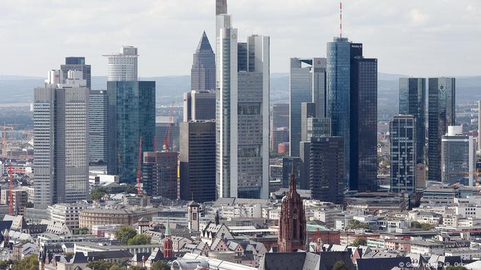 Major Evacuations In Frankfurt Over World War Ii Bomb News Dw 07 07 2019