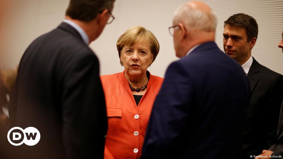 Coalition Talks Germany S Angela Merkel Prefers Fresh Elections Over Minority Government News Dw 11 17