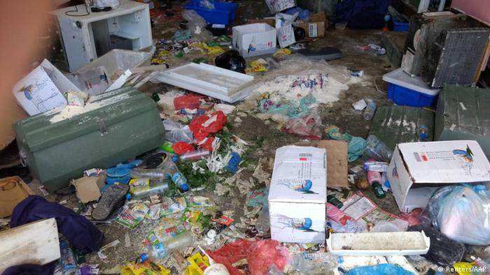 Debris and food seen at Manus Island detention center after police began an operation to clear out asylum seekers (Reuters/AAP)