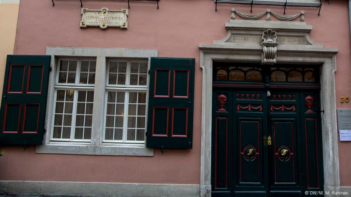 Frontis de la casa natal de Beethoven.
