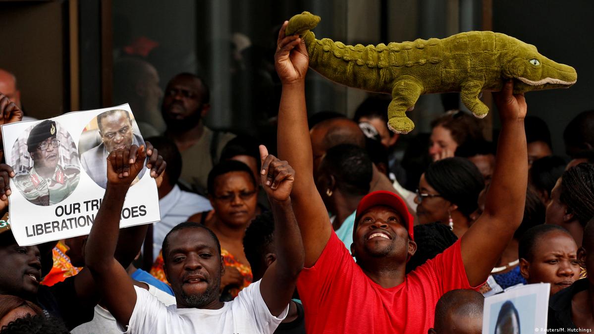 Zimbabwe coup decision raises concern DW 11/25/2017
