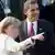 Obama poses with Merkel