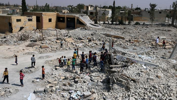 Vom Krieg zerstörte Schulen in Syrien al-Saflaniyeh (Reuters/K. Ashawi)