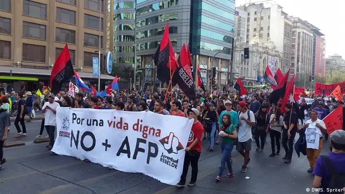 Chile Demonstration (DW/S. Spröer)
