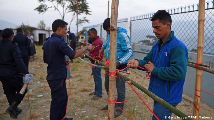 Непальська поліція перевіряє виборчі дільниці